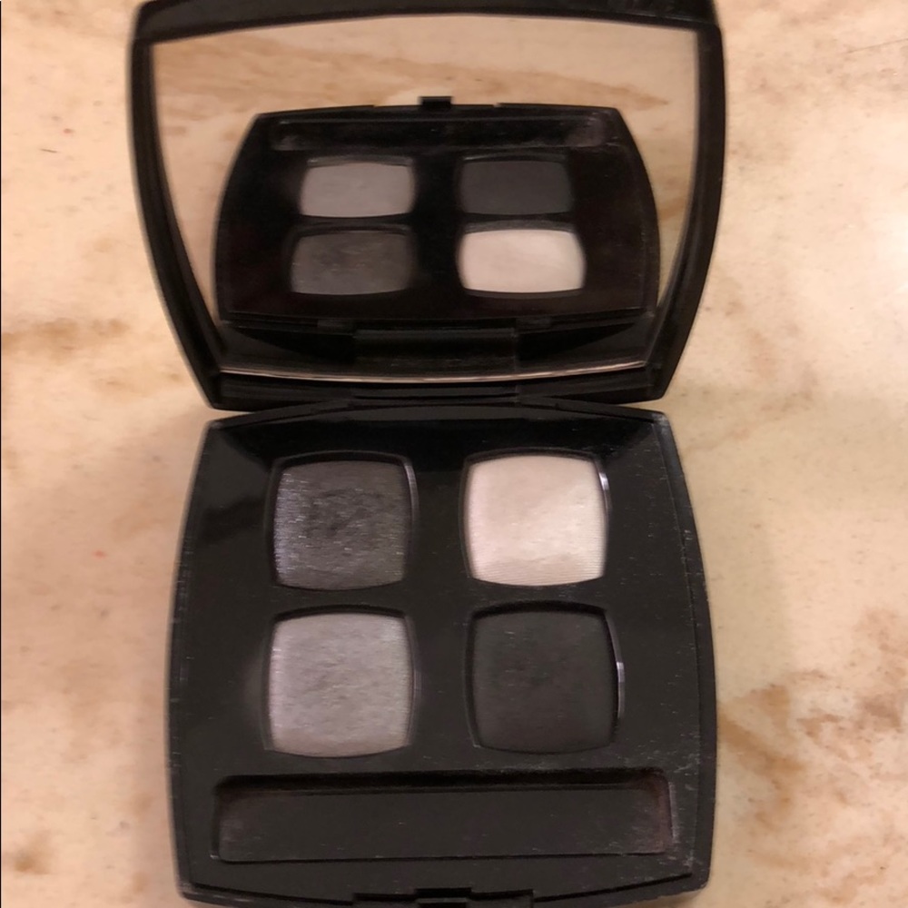 Chanel 4 Eye compact